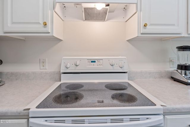 1614 Rogers Pointe Lane, Creedmoor, NC 27522