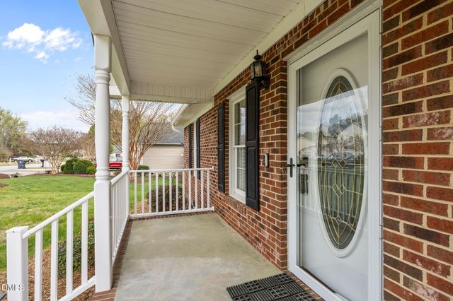 1614 Rogers Pointe Lane, Creedmoor, NC 27522