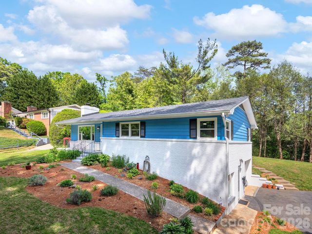 33 Pinehurst Road, Asheville, NC 28805