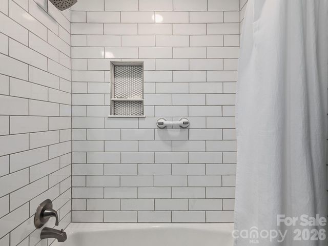 33 Pinehurst Road, Asheville, NC 28805