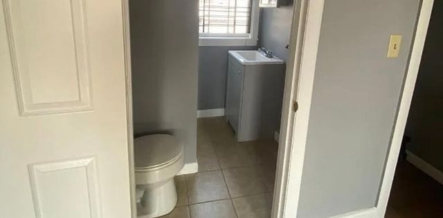 1170 Main St 4, Brockton, MA 02301