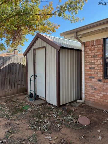 1536 PRIMROSE LANE, Wichita Falls, TX 76302