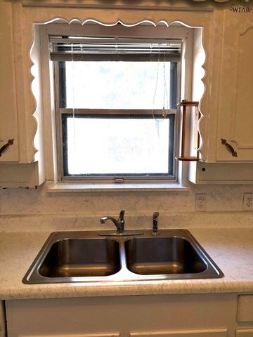 1536 PRIMROSE LANE, Wichita Falls, TX 76302