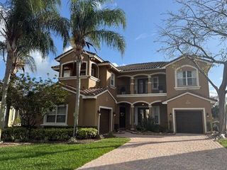 659 Cresta Circle, West Palm Beach, FL 33413