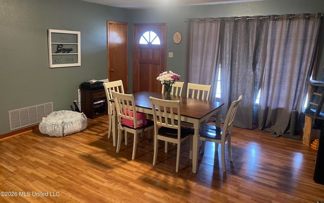 2014 Robert Gray Street, Vidalia, LA 71373