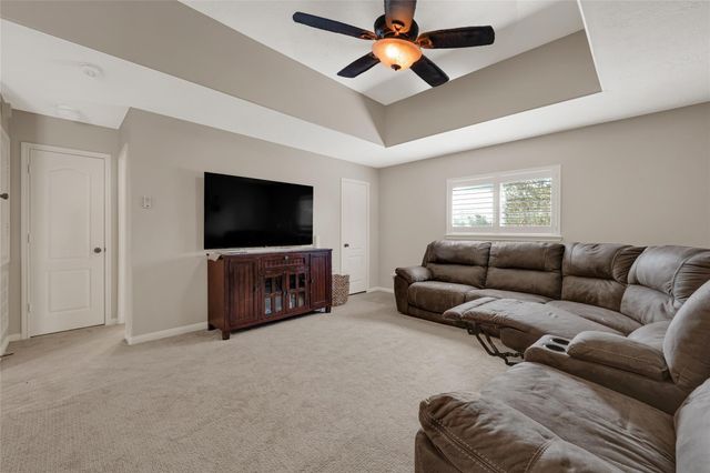 4250 Applerock Drive, Baytown, TX 77521