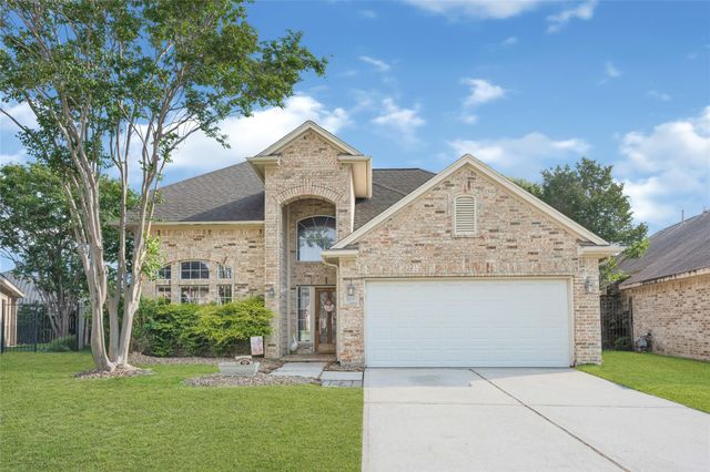 4250 Applerock Drive, Baytown, TX 77521