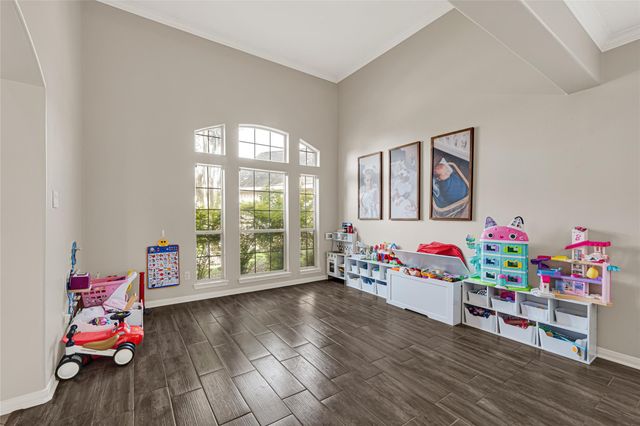4250 Applerock Drive, Baytown, TX 77521