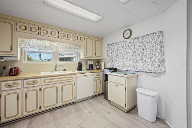 2100 KINGS HIGHWAY 840, Port Charlotte, FL 33980