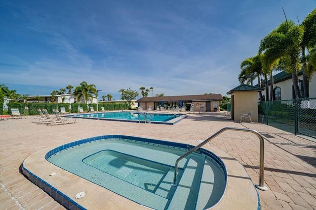 2100 KINGS HIGHWAY 840, Port Charlotte, FL 33980