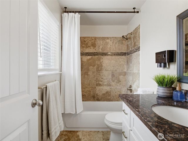 17116 6th Avenue Ct E, Spanaway, WA 98387