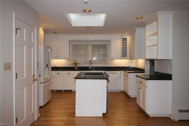 604 Chesopeian TRL, Virginia Beach, VA 23452