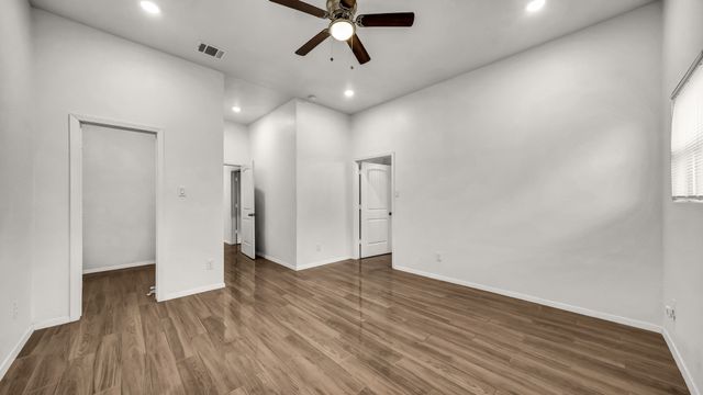 2514 Austin Court, Granbury, TX 76048