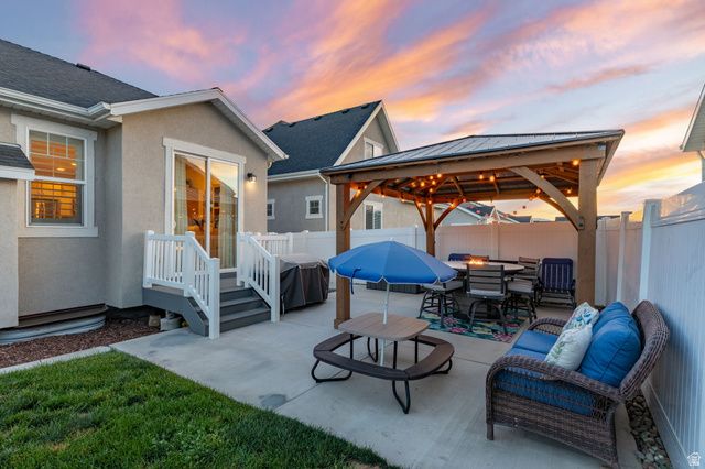 1424 W FOXTAIL WAY, Lindon, UT 84042