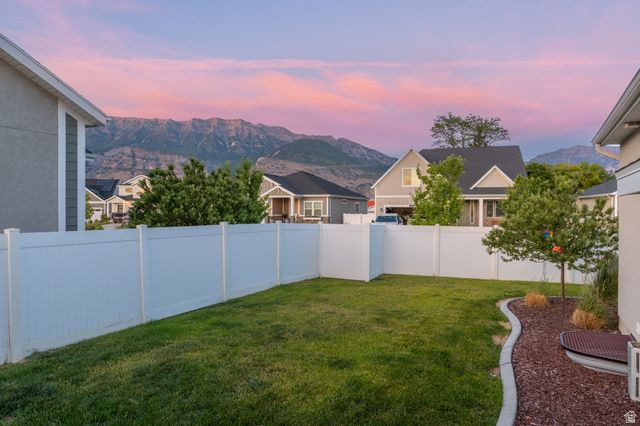 1424 W FOXTAIL WAY, Lindon, UT 84042