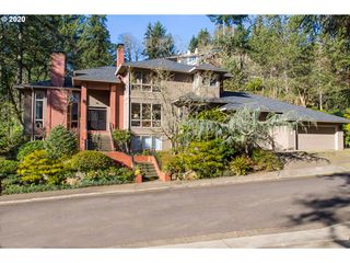 15800 OSWEGO SHORE Ct, Lake Oswego, OR 97034