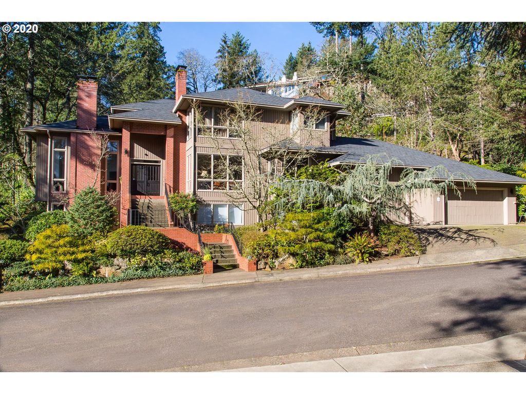 15800 OSWEGO SHORE Ct, Lake Oswego, OR 97034