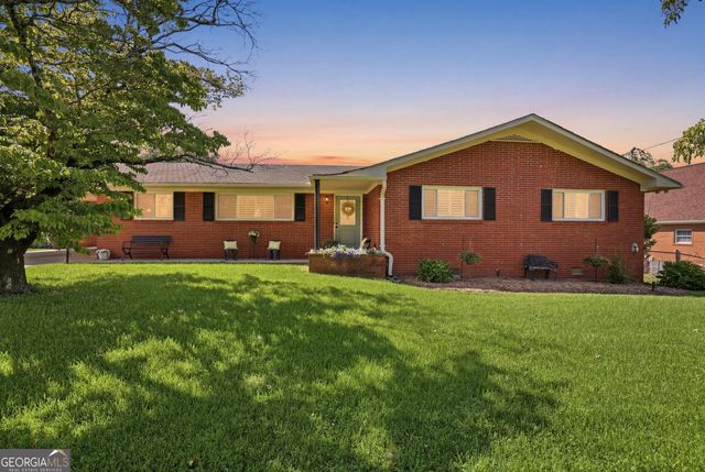 289 Skyline Drive, Toccoa, GA 30577