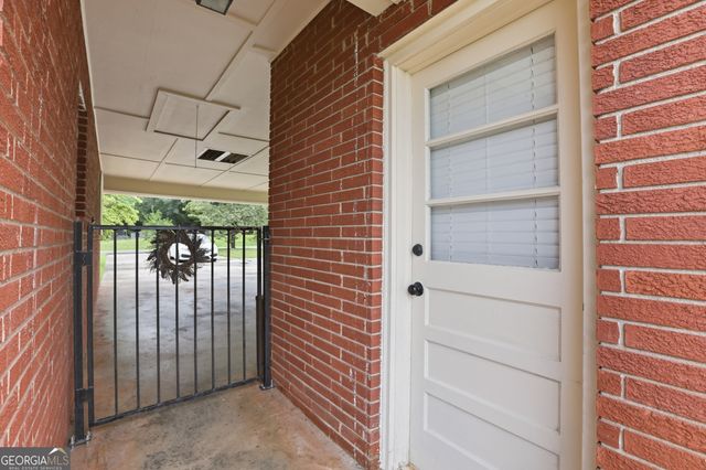 289 Skyline Drive, Toccoa, GA 30577