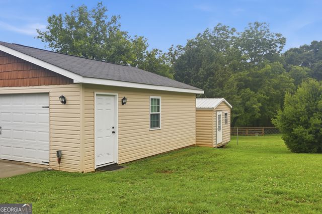 289 Skyline Drive, Toccoa, GA 30577