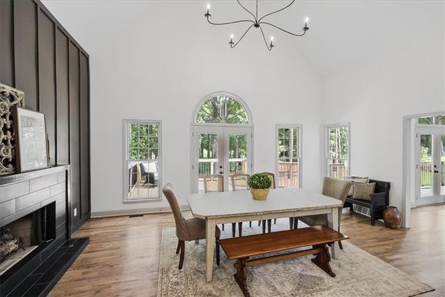 5714 Brynwood Circle NW, Acworth, GA 30101