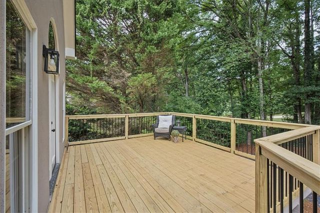 5714 Brynwood Circle NW, Acworth, GA 30101