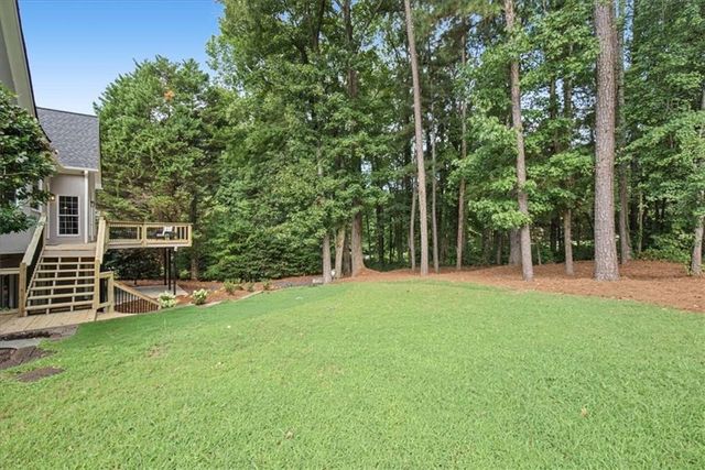 5714 Brynwood Circle NW, Acworth, GA 30101