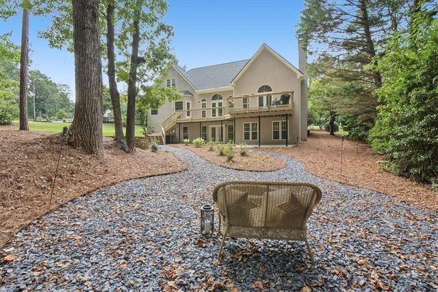 5714 Brynwood Circle NW, Acworth, GA 30101