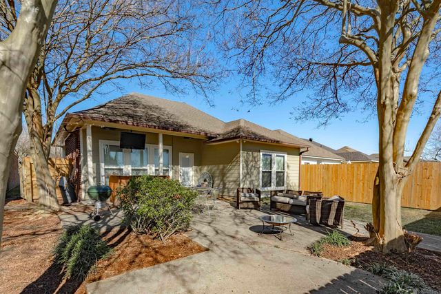 4023 Northshore Ave, Baton Rouge, LA 70820