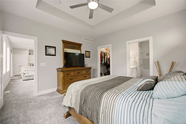 820 SE Booth Avenue, Waukee, IA 50263