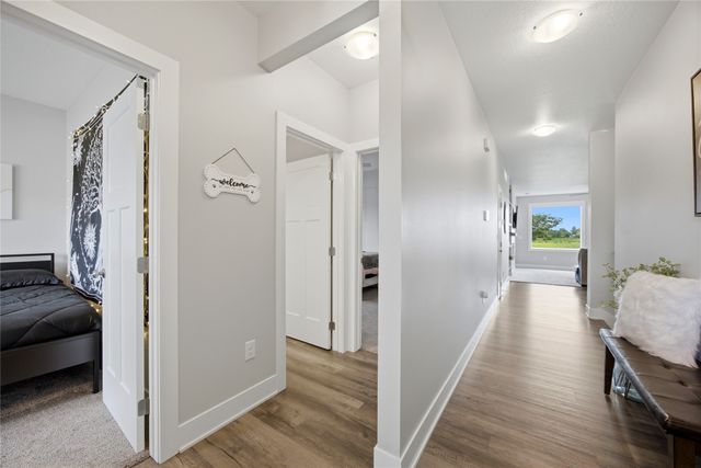 820 SE Booth Avenue, Waukee, IA 50263