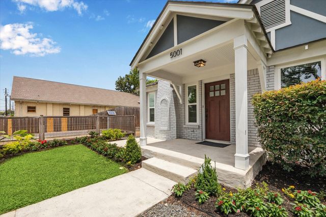 5001 Farmer Street, Houston, TX 77020