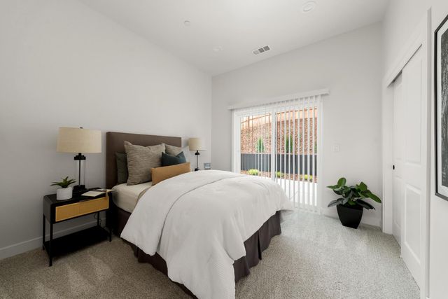 227 Swenson Ct, Auburn, CA 95603