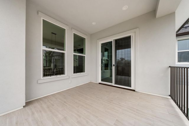 227 Swenson Ct, Auburn, CA 95603