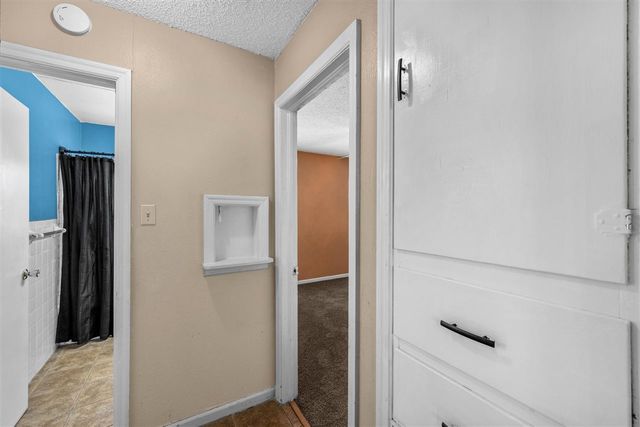 1908 NW Bell Ave, Lawton, OK 73507