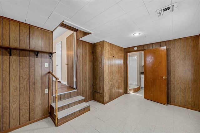 1908 NW Bell Ave, Lawton, OK 73507