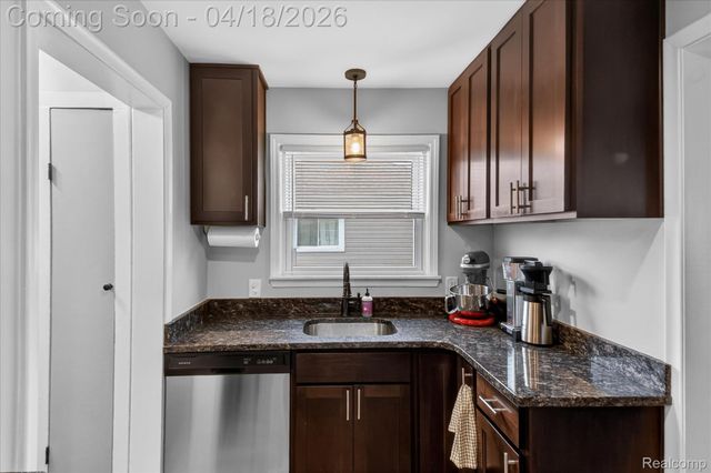 22833 E. 13 mile Road, St. Clair Shores, MI 48082