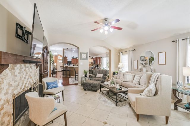 20123 Louetta Crossing Drive, Spring, TX 77388