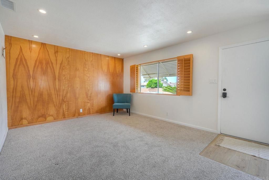 Image 11 of property listing at 3607 Frenzel Circle, Oceanside, CA 92056