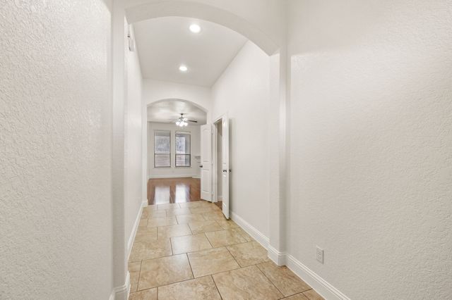 5200 Cross Plains Court, Fort Worth, TX 76126