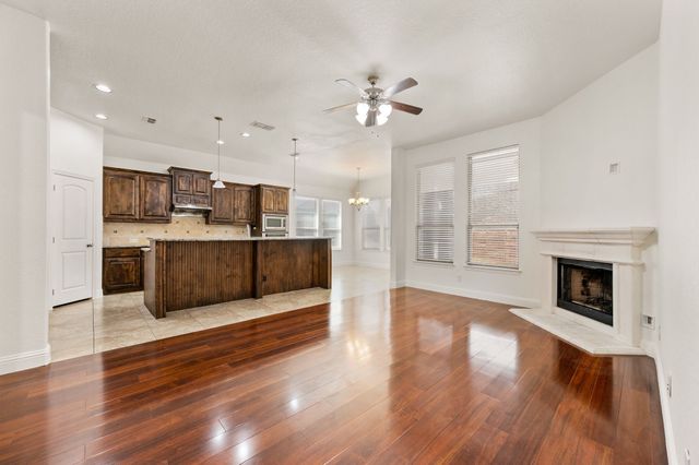 5200 Cross Plains Court, Fort Worth, TX 76126