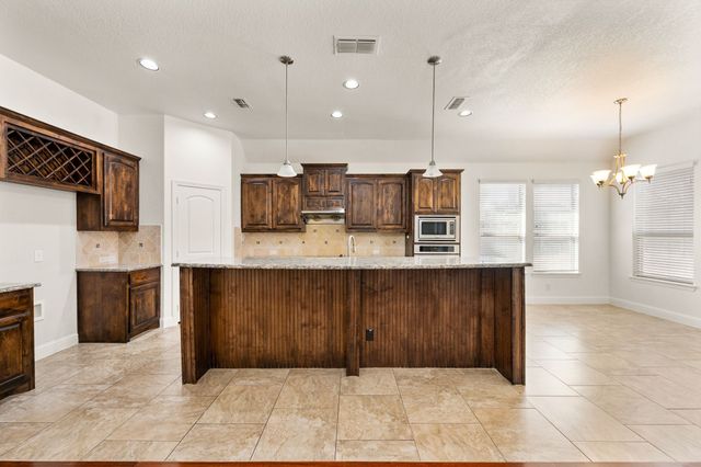 5200 Cross Plains Court, Fort Worth, TX 76126