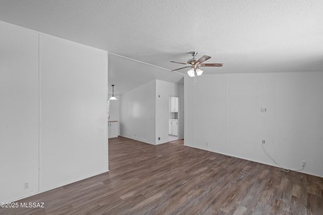 221 W Stewart Street, Willcox, AZ 85643