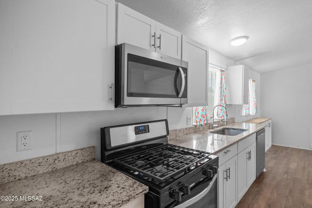 221 W Stewart Street, Willcox, AZ 85643