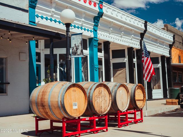 221 W Stewart Street, Willcox, AZ 85643