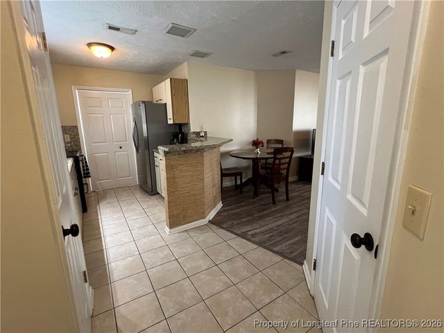 1006 Brookhollow Drive 1, Fayetteville, NC 28314