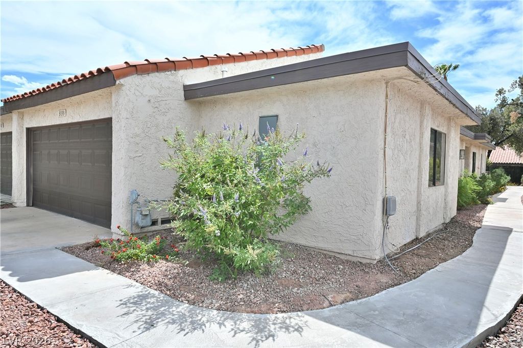 3133 Pradera Circle, Las Vegas, NV 89121 — photo 2