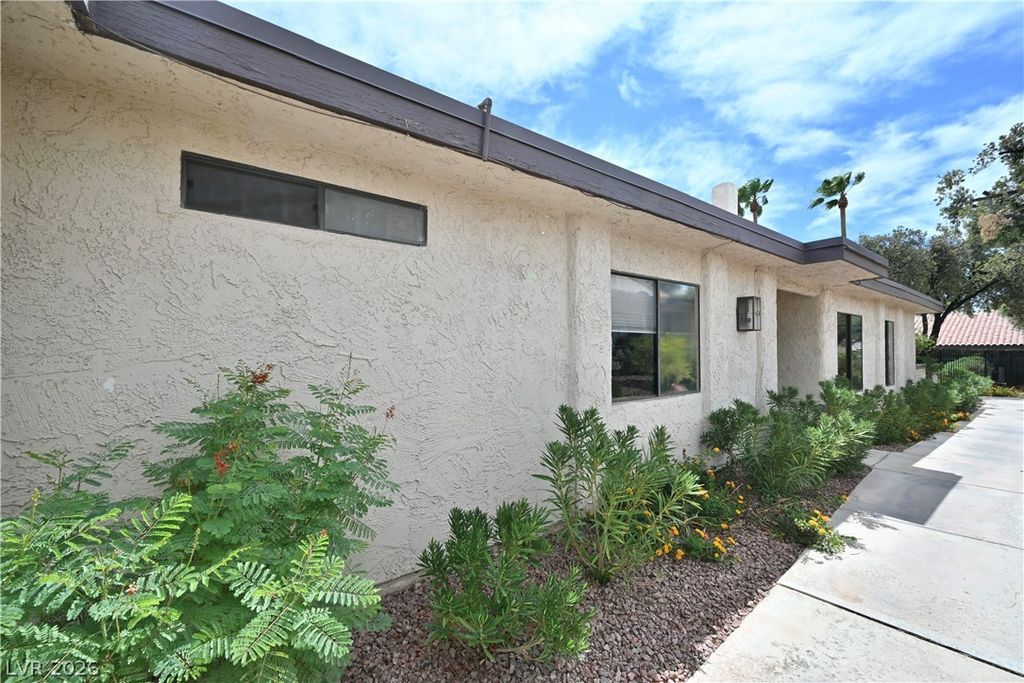 3133 Pradera Circle, Las Vegas, NV 89121 — photo 4