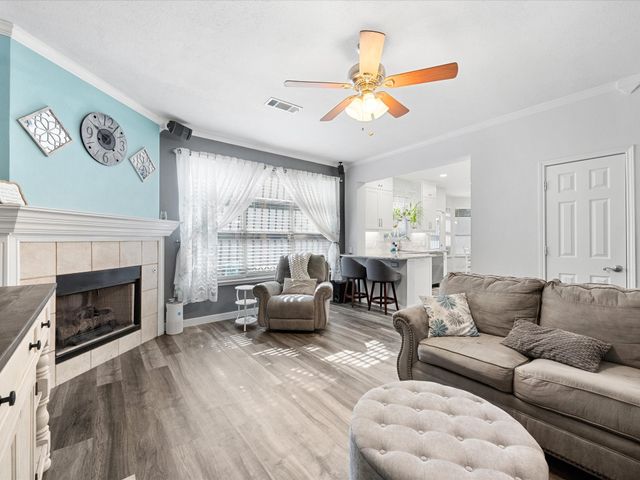 7824 Teal Drive, Fort Worth, TX 76137