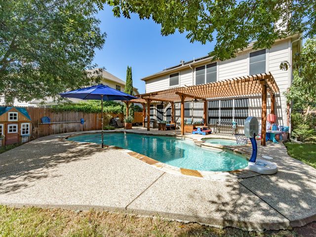 7824 Teal Drive, Fort Worth, TX 76137